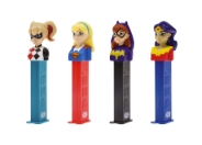 Warner Bros. Consumer Products und PEZ kooperieren und launchen DC Super Hero Girls-Spender
