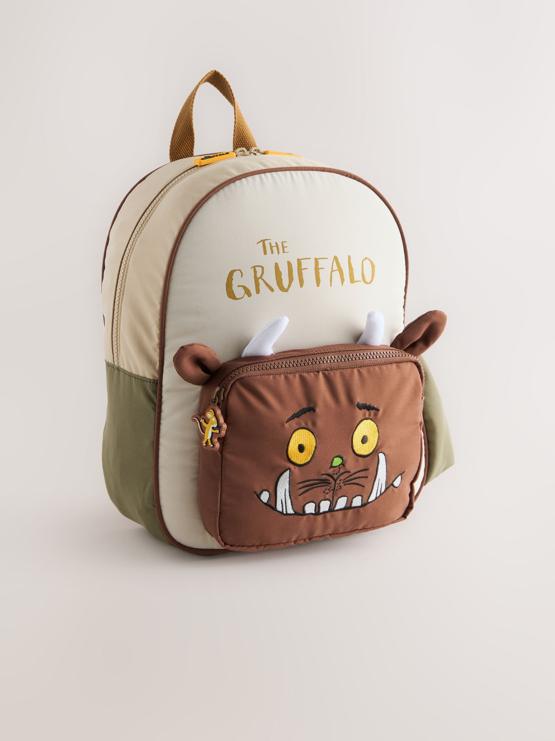 https://cdn.sanity.io/images/p75a4m4i/production/0be3eb8a6fb1e320ad34aae4cd7601d75ada0f05-1800x2400.jpg