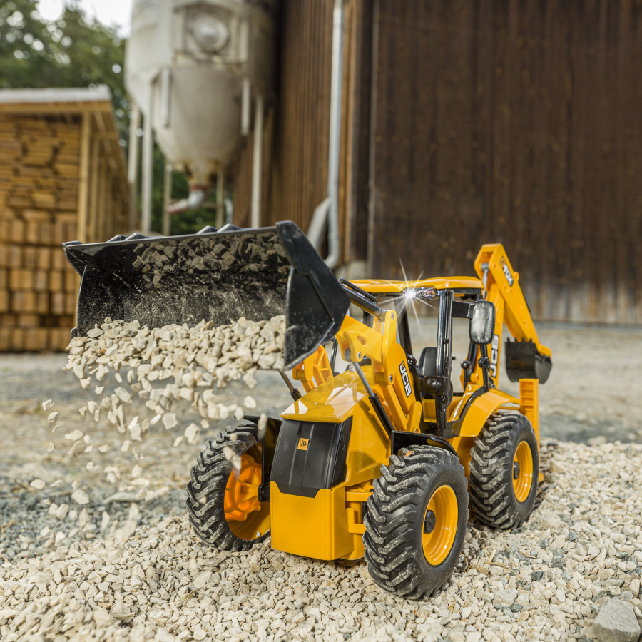 Junge Bauherren aufgepasst: Baggerlader JCB im Maßstab 1:20