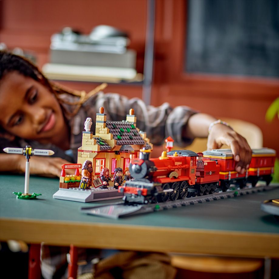 Magische Abenteuer zum Aufbauen: Mit der LEGO Gruppe wird die Welt von Harry Potter greifbar und faszinierend