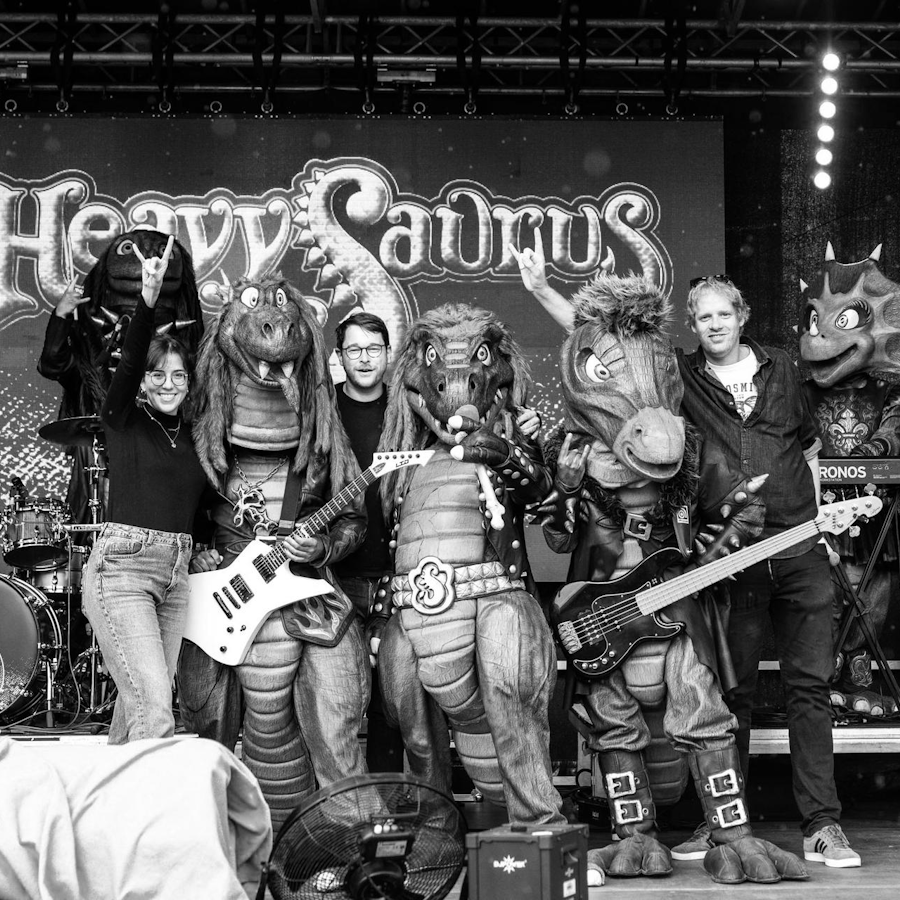 HEAVYSAURUS veröffentlichen ihr neues Album „Pommesgabel“!