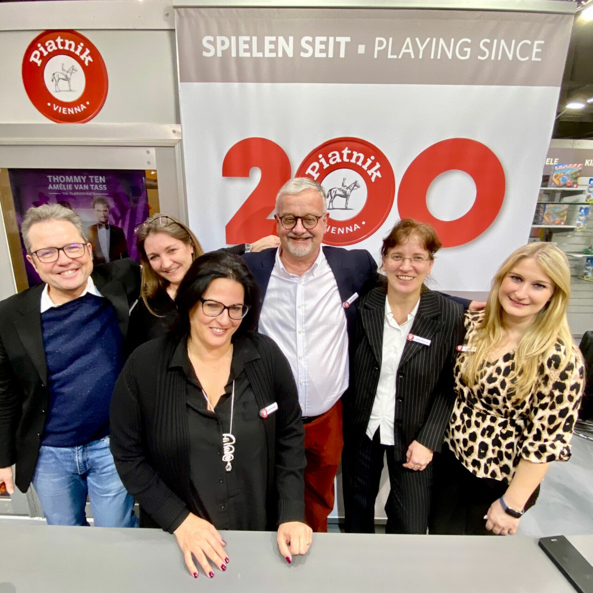 Auftakt fürs Jubiläumsjahr: Piatnik feiert 200 Jahre auf der Spielwarenmesse Nürnberg