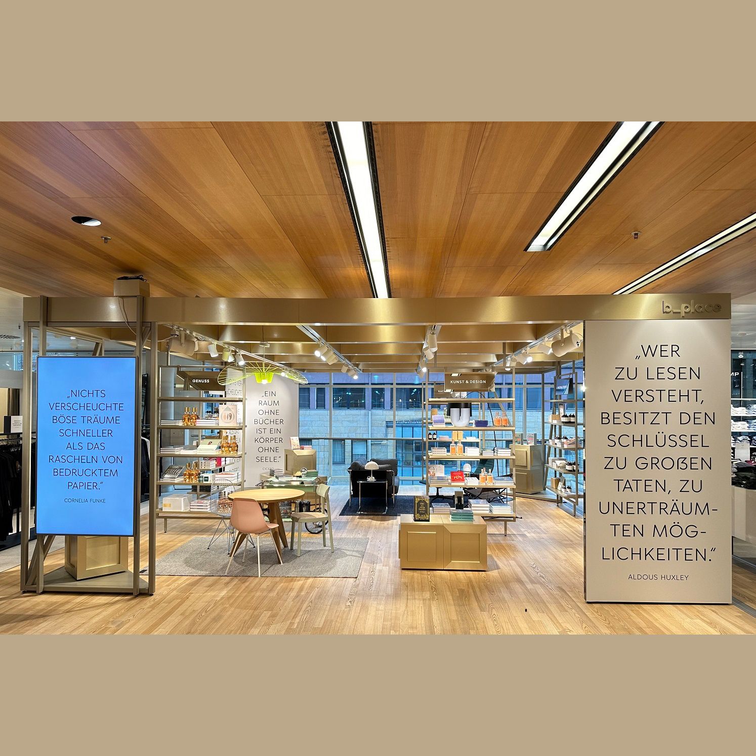 Hugendubel Buchvertrieb baut Position im Nebenmarkt aus