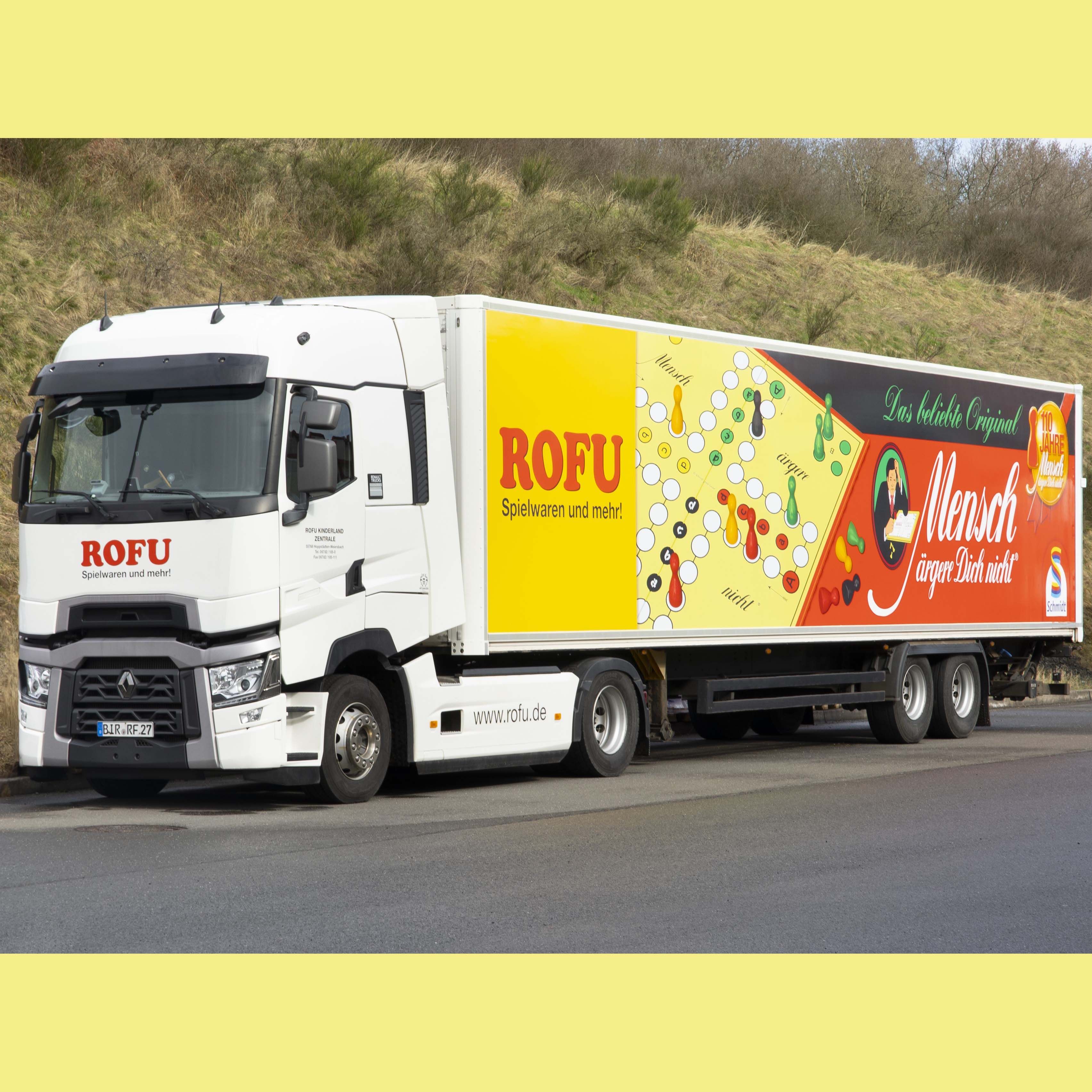 ROFU's Jubiläums-Truck: Unterwegs mit dem Klassiker Mensch ärgere Dich nicht®!