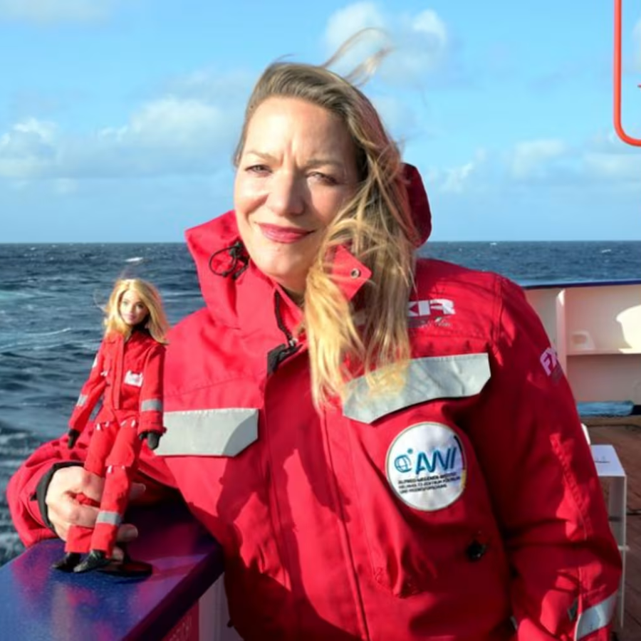 Barbie inspiriert Mädchen mit Meeresbiologin Antje Boetius