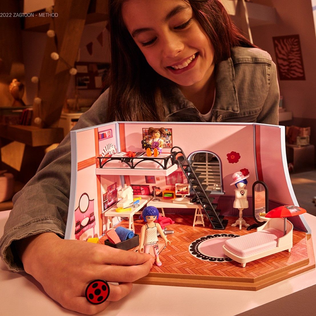 PLAYMOBIL präsentiert: Miraculous™ - Die Abenteuer von Ladybug und Cat Noir zum Nachspielen!